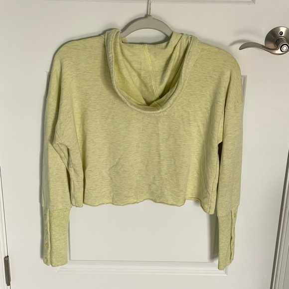 Nike Dri-Fit Lemon Yellow Cropped Training Hoodie - 47234 - Picture 2 of 13